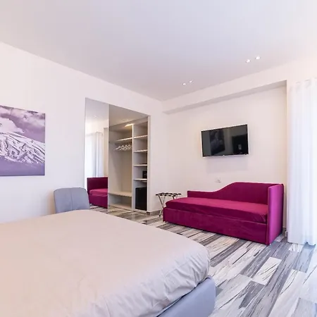 Fronte Etna Πανσιόν Bronte