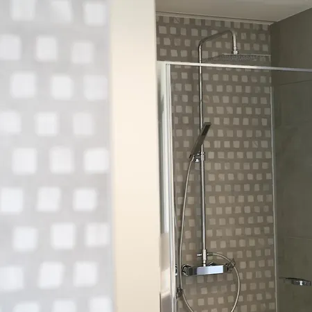 Fronte Etna 招待所 布龙泰