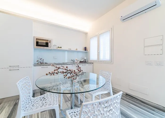 Fronte Etna Pensión